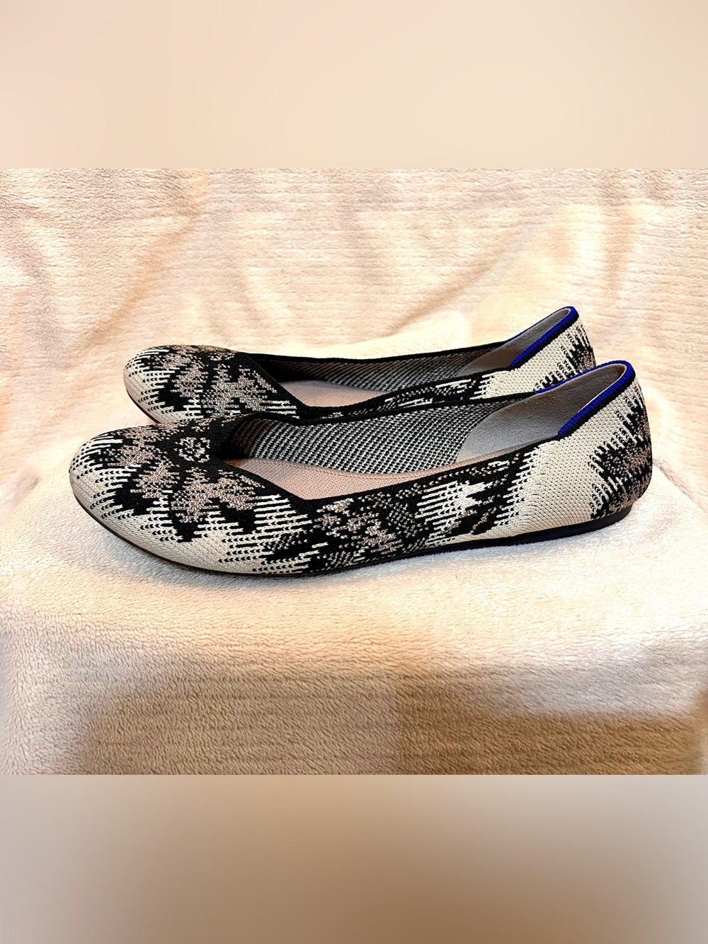 Rothy’s The Flat Moonstone Cream & Black Metallic Floral Knit Flats Size 10